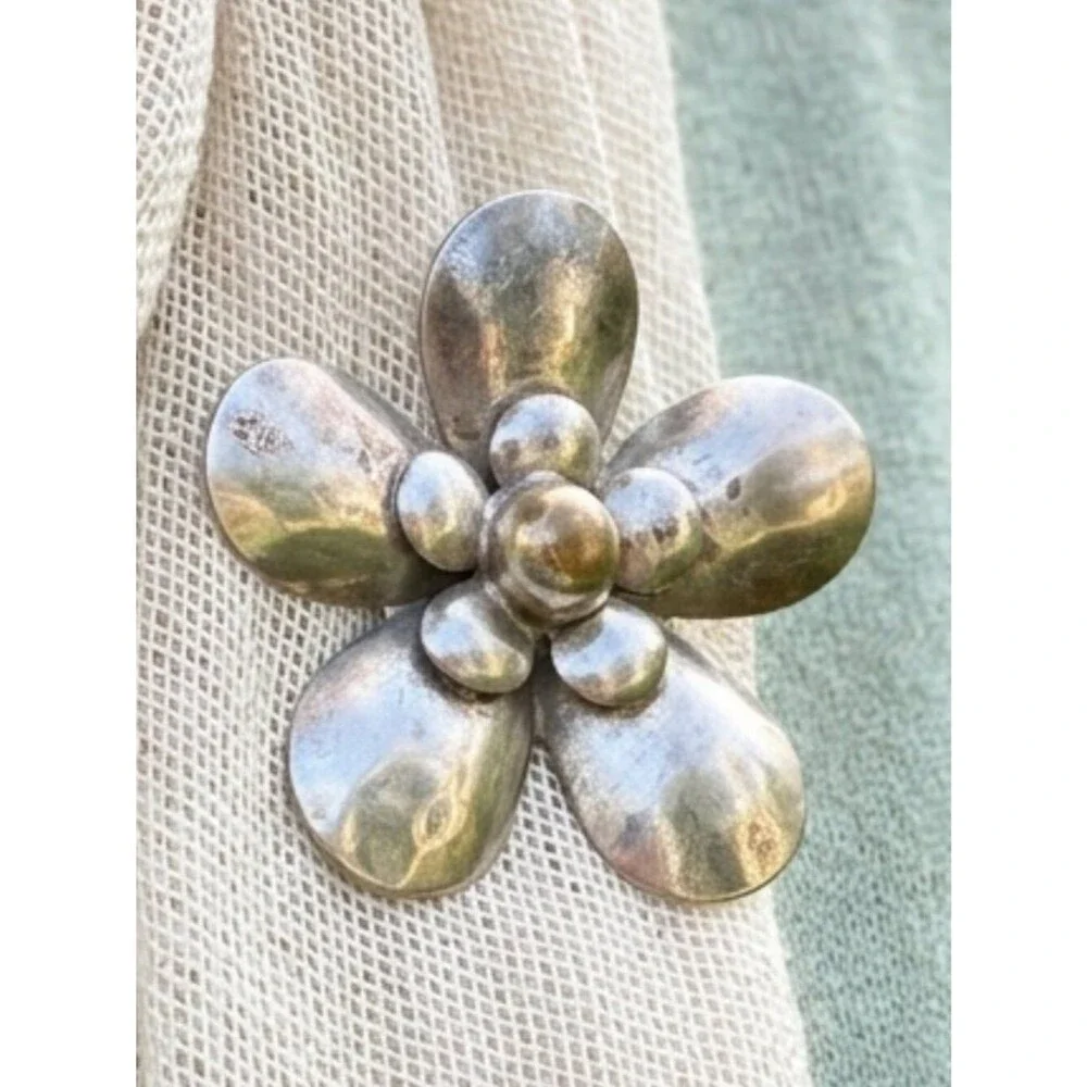 Vintage Silver Tone Tiered Flower Brooch Pin/Pendant - 2.5